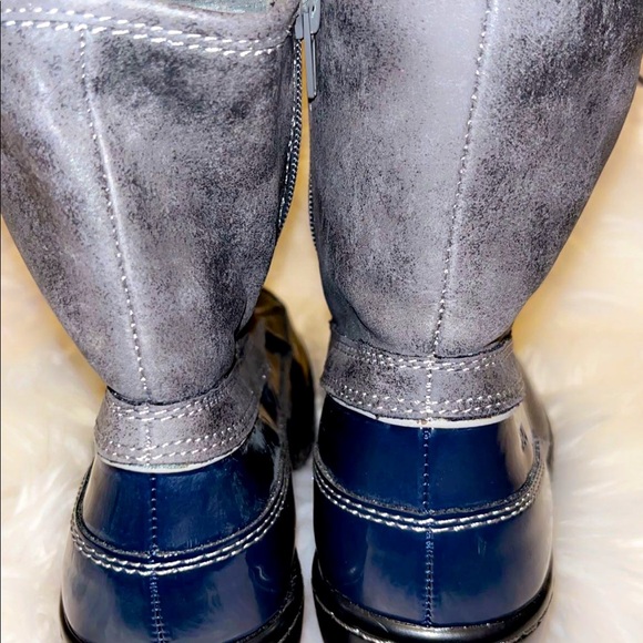 Navy Blue JBU snow/rain boot lace up with zipper on the side - Picture 4 of 9